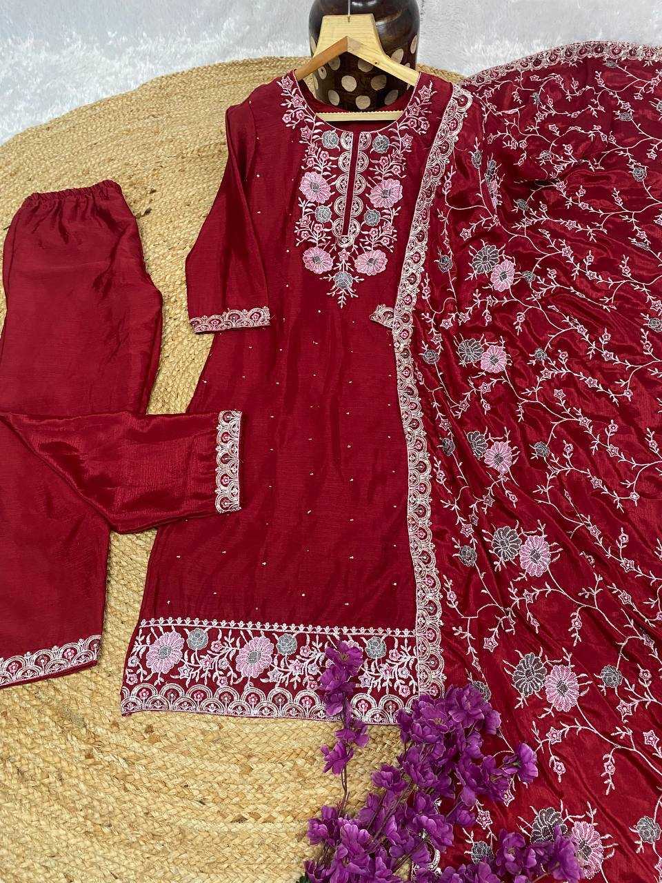 Ynf Chinon KESH526 G72 Kurti Wholesale Designer Kurtis Fancy Kurti Embroidered Kurtis Manufacturer