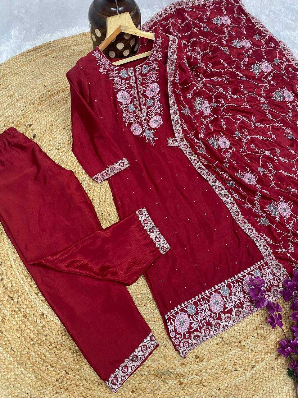 Ynf Chinon KESH526 G72 Kurti Wholesale Designer Kurtis Fancy Kurti Embroidered Kurtis Manufacturer