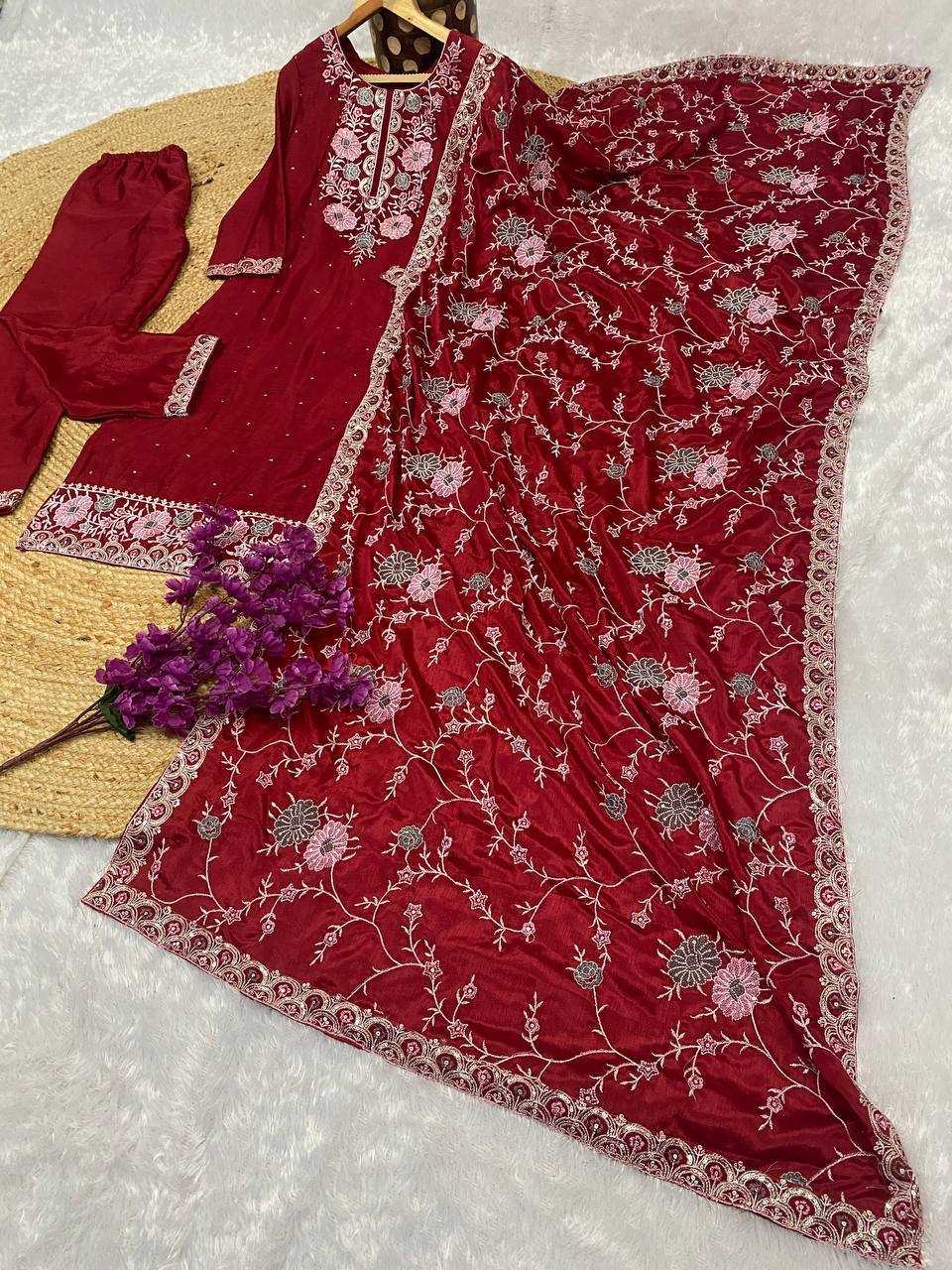 Ynf Chinon KESH526 G72 Kurti Wholesale Designer Kurtis Fancy Kurti Embroidered Kurtis Manufacturer