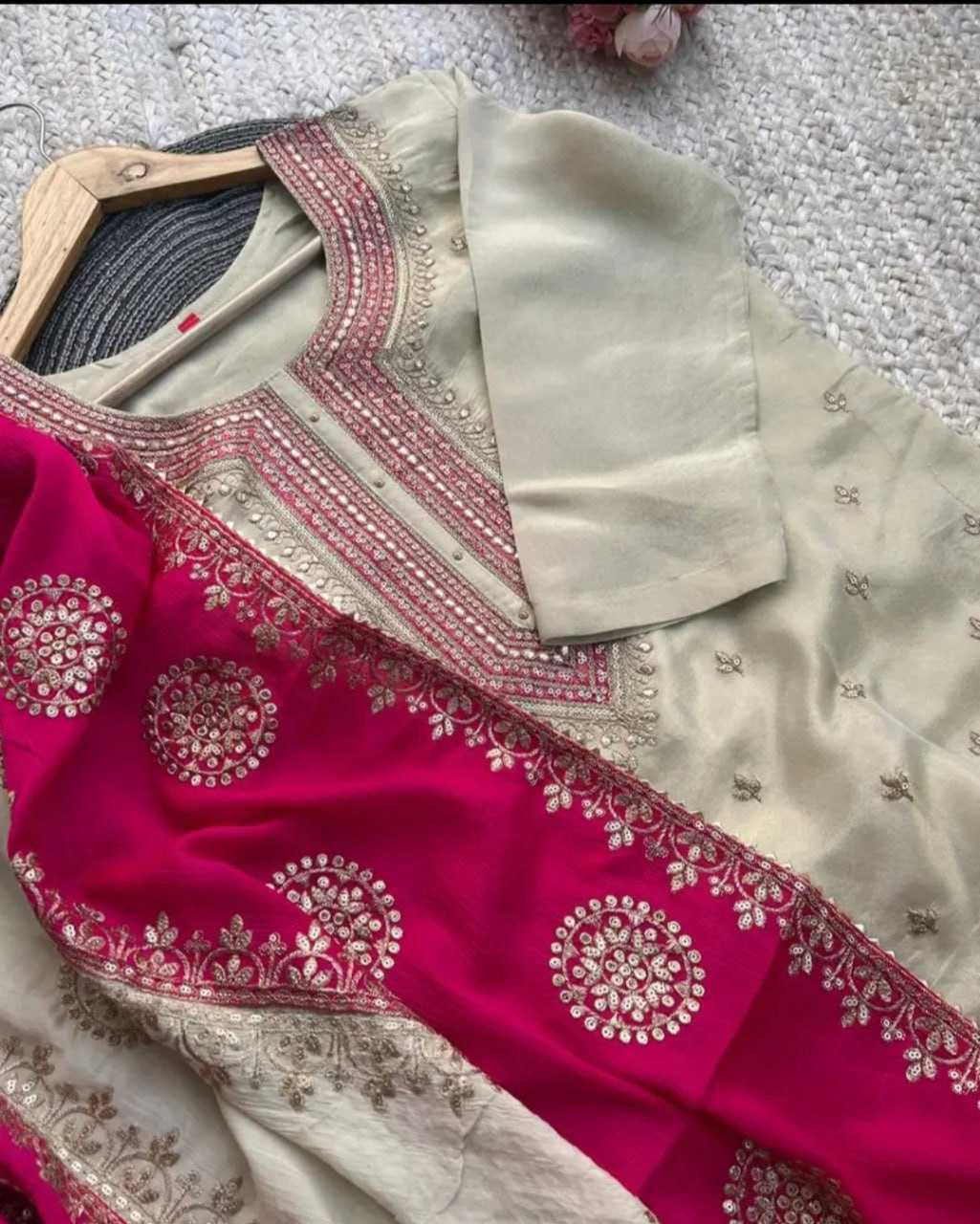 Ynf Chinon KESH526 G86 Kurti Wholesale Party Wear Kurtis Designer Kurtis Fancy Kurti Manufacturer
