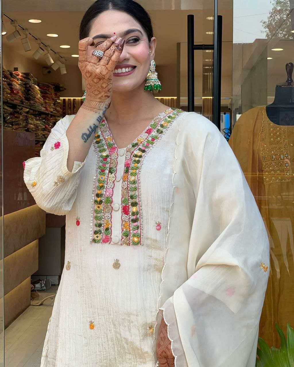 Ynf Chinon KESH529 NIYA Suits & Dresses Wedding Collections Festive Collections Wholesale Embroidery Suits Designer Suits Wedding guest dresses Manufacturer