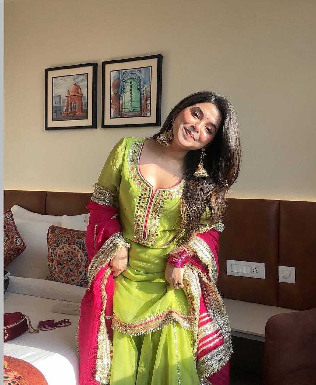 Ynf Chinon KESH531 1026 Suits & Dresses Wholesale Ladies Suits Sharara Salwar Suits Embroidery Suits Zari Work Suit Manufacturer