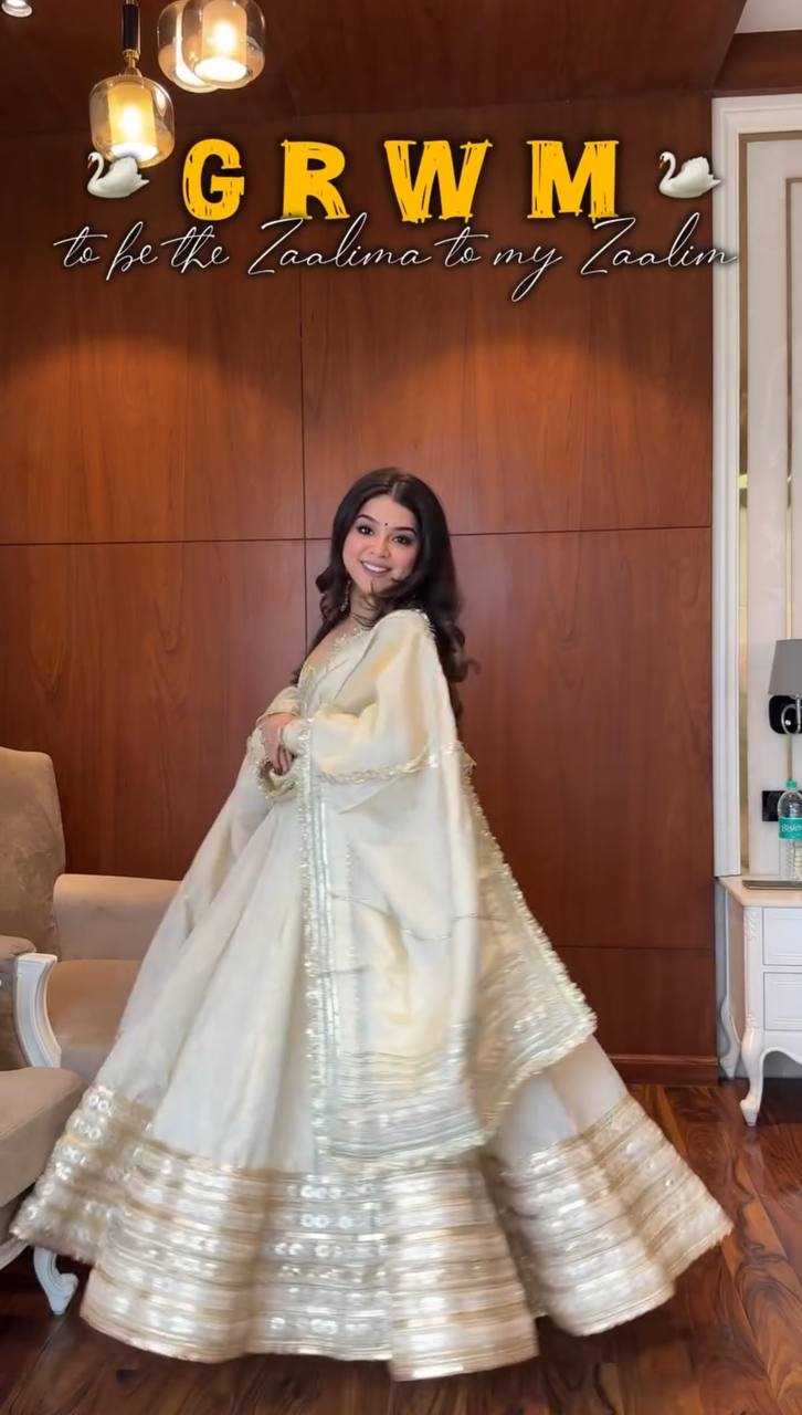 Ynf Chinon KESH533 5078 Gowns Wholesale Fancy Gowns Embroidery Gowns Anarkali Gown Long Gowns Sequin Gowns Manufacturer