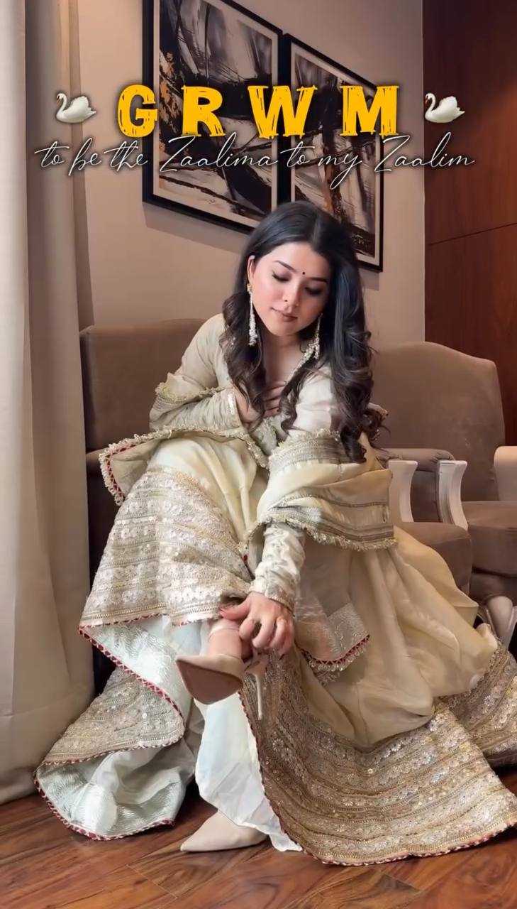 Ynf Chinon KESH533 5078 Gowns Wholesale Fancy Gowns Embroidery Gowns Anarkali Gown Long Gowns Sequin Gowns Manufacturer