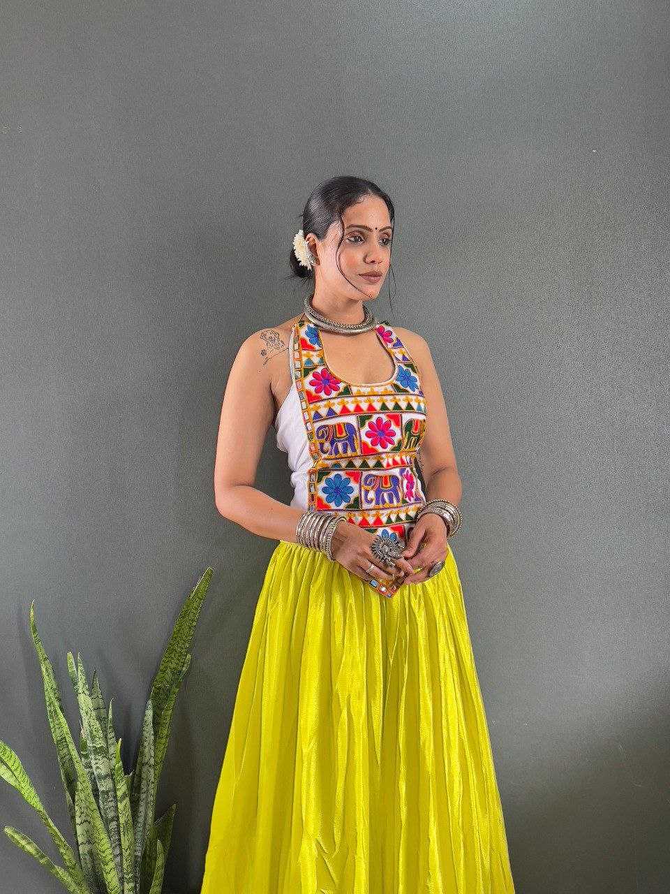Ynf Chinon KESH554 N1 Lehengas Wholesale Designer Lehenga Traditional Lehenga Embroidered Lehenga Manufacturer