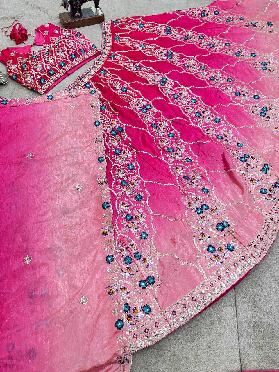 Ynf Chinon Lehengas Wholesale Fancy Lehenga Embroidered Lehenga Lehenga For Engagement Sequins Lehenga Lehenga With Cancan Manufacturer