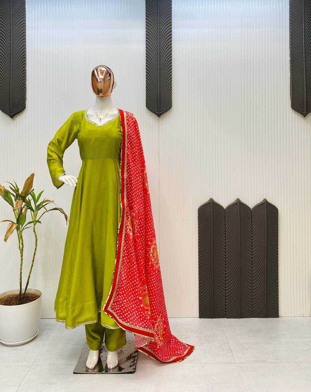 Ynf Chinon RIN141 1970 Gowns Wholesale Fancy Gowns Embroidery Gowns Designer Gowns Manufacturer