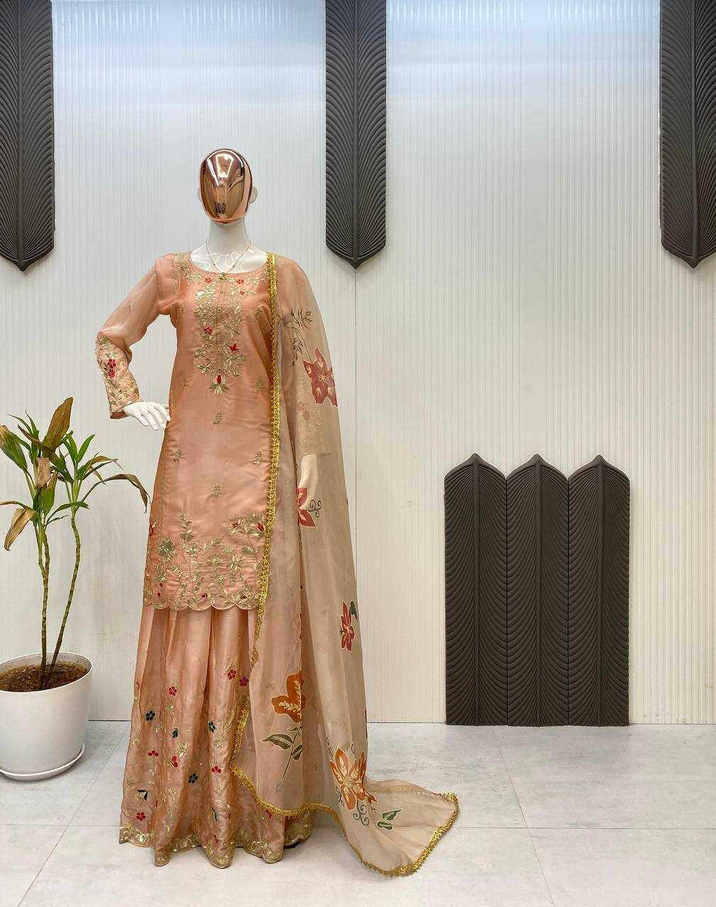 Ynf Chinon RIN141 1976 Lehengas Wholesale Embroidered Lehenga Manufacturer
