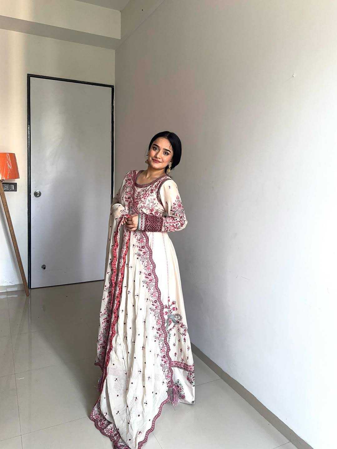Ynf Chinon RIN197 4926 3403 Suits & Dresses Wholesale Party wear suits Bridal Suits Designer Suits Manufacturer
