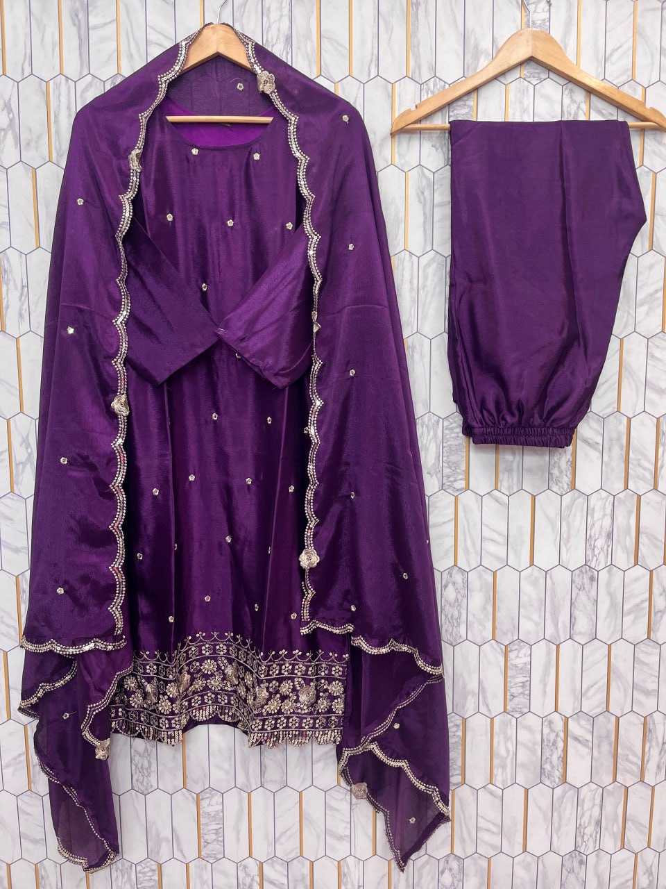 Ynf Chinon RIN212 7061 Suits & Dresses Wedding Collections Festive Collections Wholesale Embroidery Suits Party wear suits Wedding Outfits Manufacturer