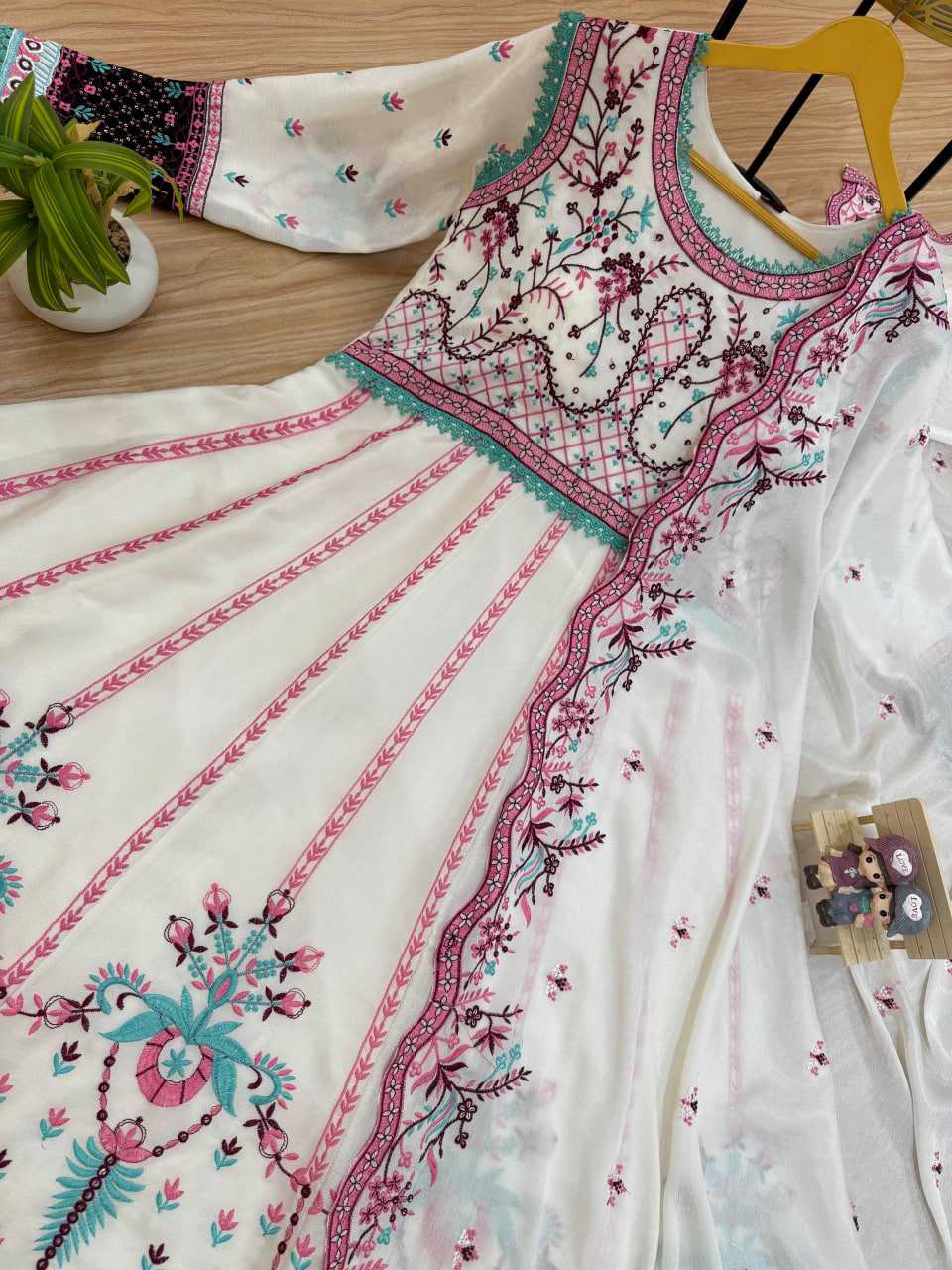 Ynf Chinon RIN215 1117 Gowns Wedding Collections Festive Collections Wholesale Embroidery Gowns Designer Gowns Gown With Dupatta Manufacturer