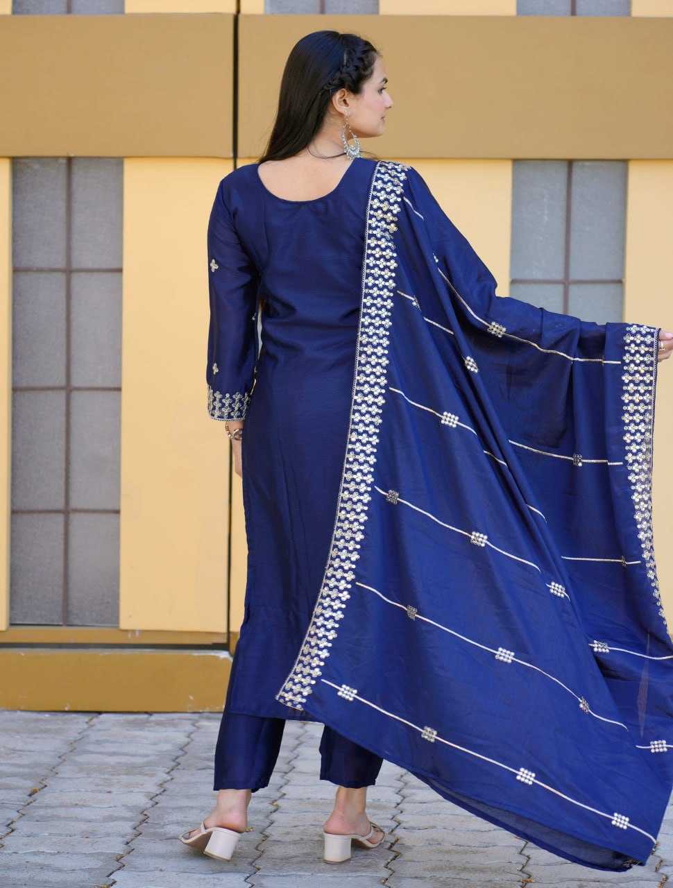 Ynf Chinon RIN232 34 Suits & Dresses Wholesale Embroidery Suits Ladies Silk Suit Party wear suits Manufacturer