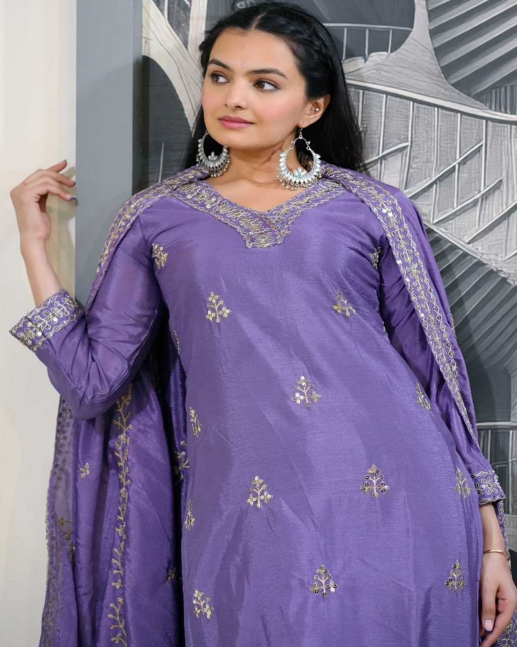 Ynf Chinon RIN232 35 Suits & Dresses Wholesale Embroidery Suits Ladies Salwar Suits Ladies Silk Suit Manufacturer