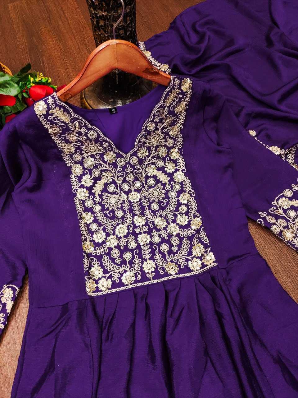 Ynf Chinon RIN232 36 Gowns Wedding Collections Festive Collections Wholesale Embroidered Gown Designer Gowns Sequin Gowns Manufacturer