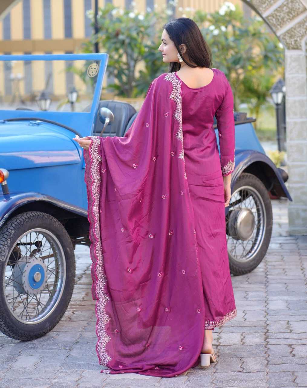 Ynf Chinon RIN232 41 Gowns Wedding Collections Festive Collections Wholesale Embroidered Gown Designer Gowns Gown With Dupatta Manufacturer
