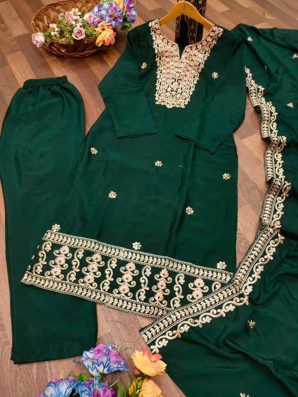 Ynf Chinon RIN232 60 Suits & Dresses Wedding Collections Festive Collections Wholesale Designer Suits Embroidered Suits Wedding Outfits Manufacturer