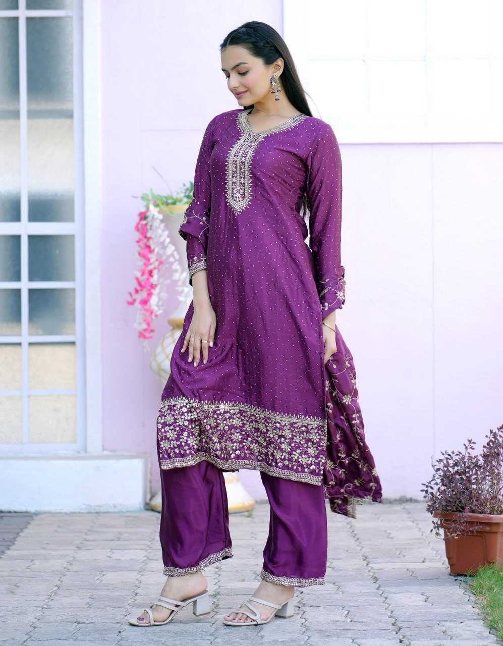 Ynf Chinon RIN232 62 Suits & Dresses Wedding Collections Festive Collections Wholesale Designer Suits Embroidered Suits Wedding Outfits Manufacturer