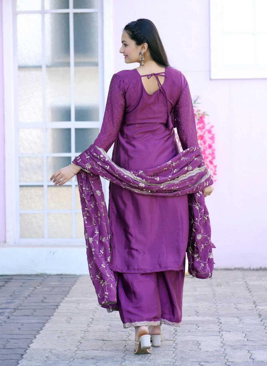Ynf Chinon RIN232 62 Suits & Dresses Wedding Collections Festive Collections Wholesale Designer Suits Embroidered Suits Wedding Outfits Manufacturer