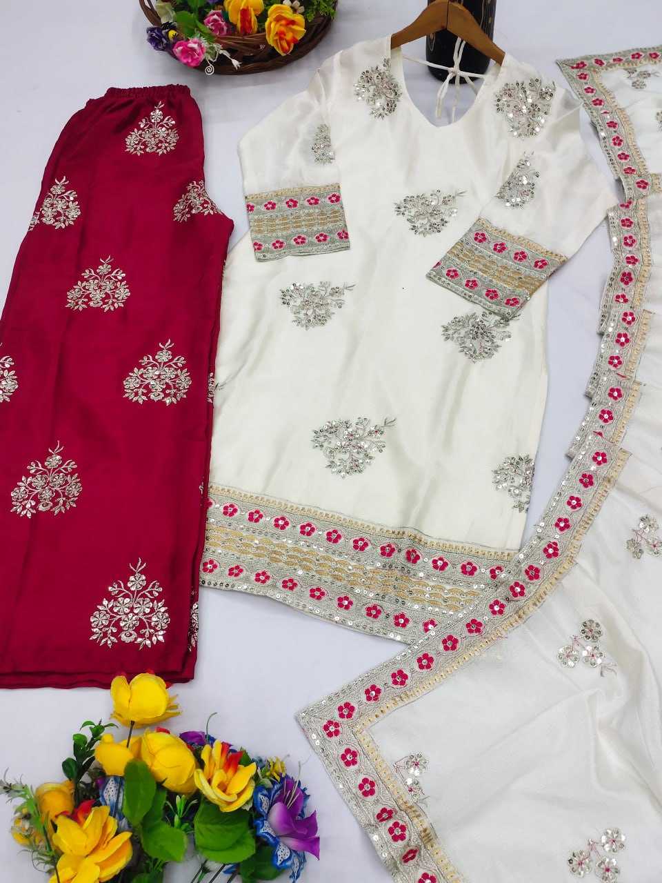 Ynf Chinon RIN232 66 Suits & Dresses Wedding Collections Festive Collections Wholesale Designer Suits Embroidered Suits Wedding Outfits Manufacturer