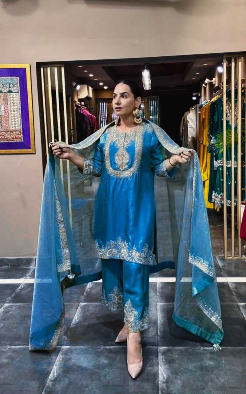 Ynf Chinon RIN232 75 Suits & Dresses Wedding Collections Festive Collections Wholesale Designer Suits Embroidered Suits Wedding Outfits Manufacturer