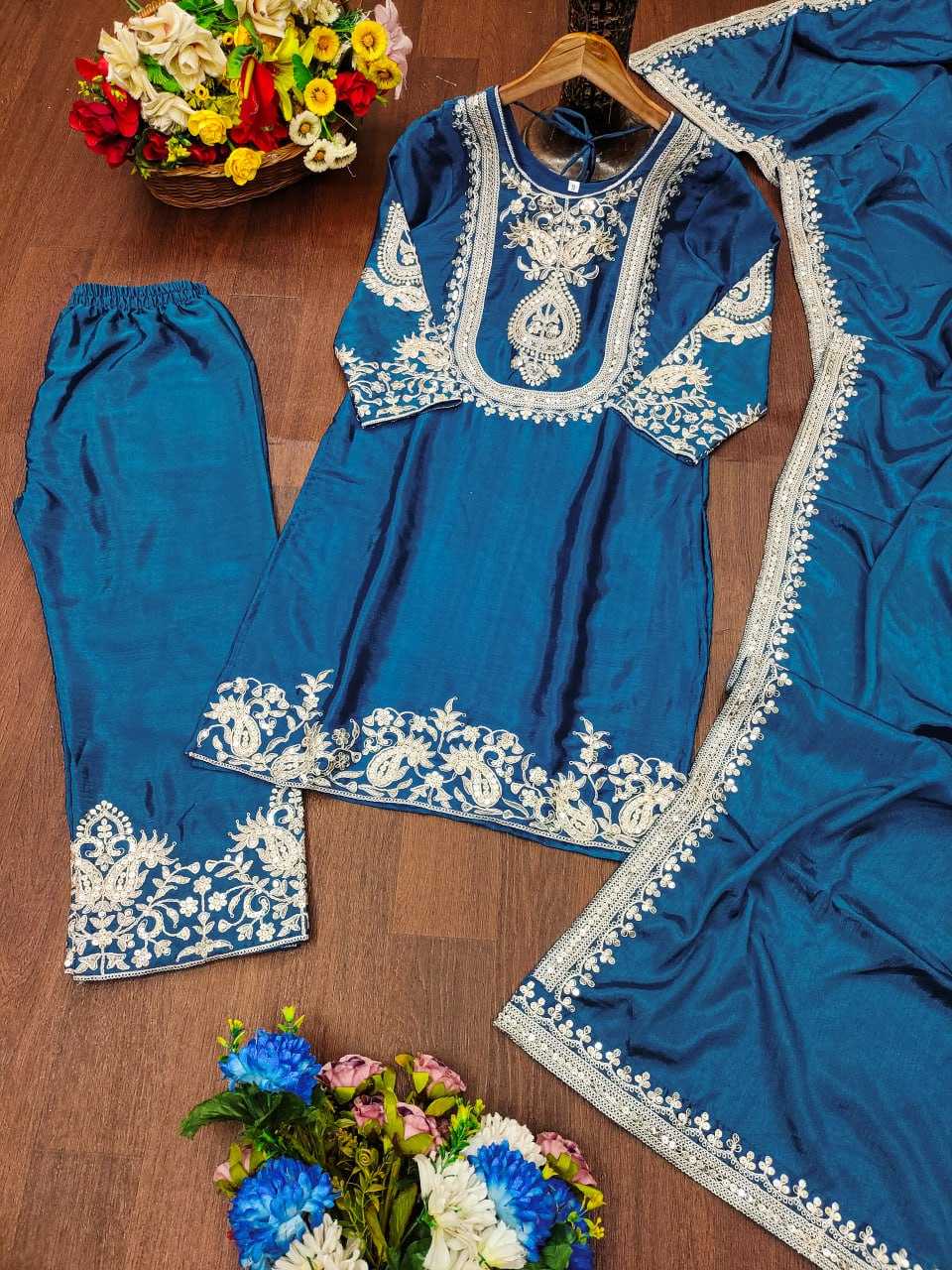 Ynf Chinon RIN232 75 Suits & Dresses Wedding Collections Festive Collections Wholesale Designer Suits Embroidered Suits Wedding Outfits Manufacturer