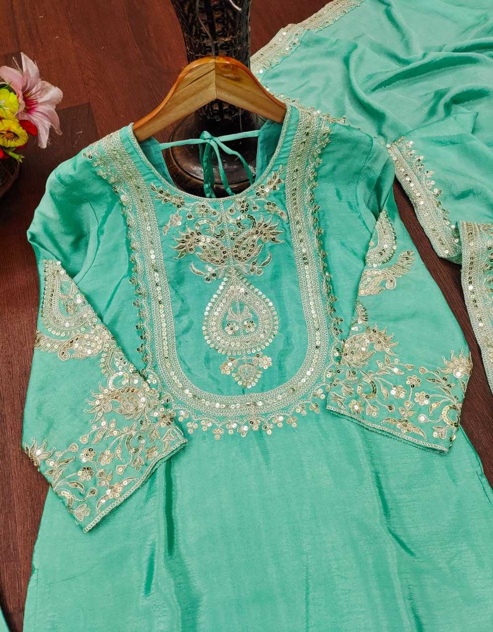 Ynf Chinon RIN232 75 Suits & Dresses Wedding Collections Festive Collections Wholesale Designer Suits Embroidered Suits Wedding Outfits Manufacturer