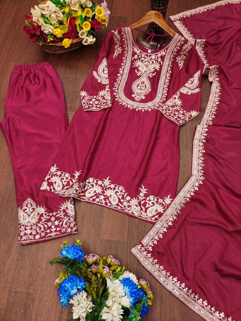 Ynf Chinon RIN232 75 Suits & Dresses Wedding Collections Festive Collections Wholesale Designer Suits Embroidered Suits Wedding Outfits Manufacturer