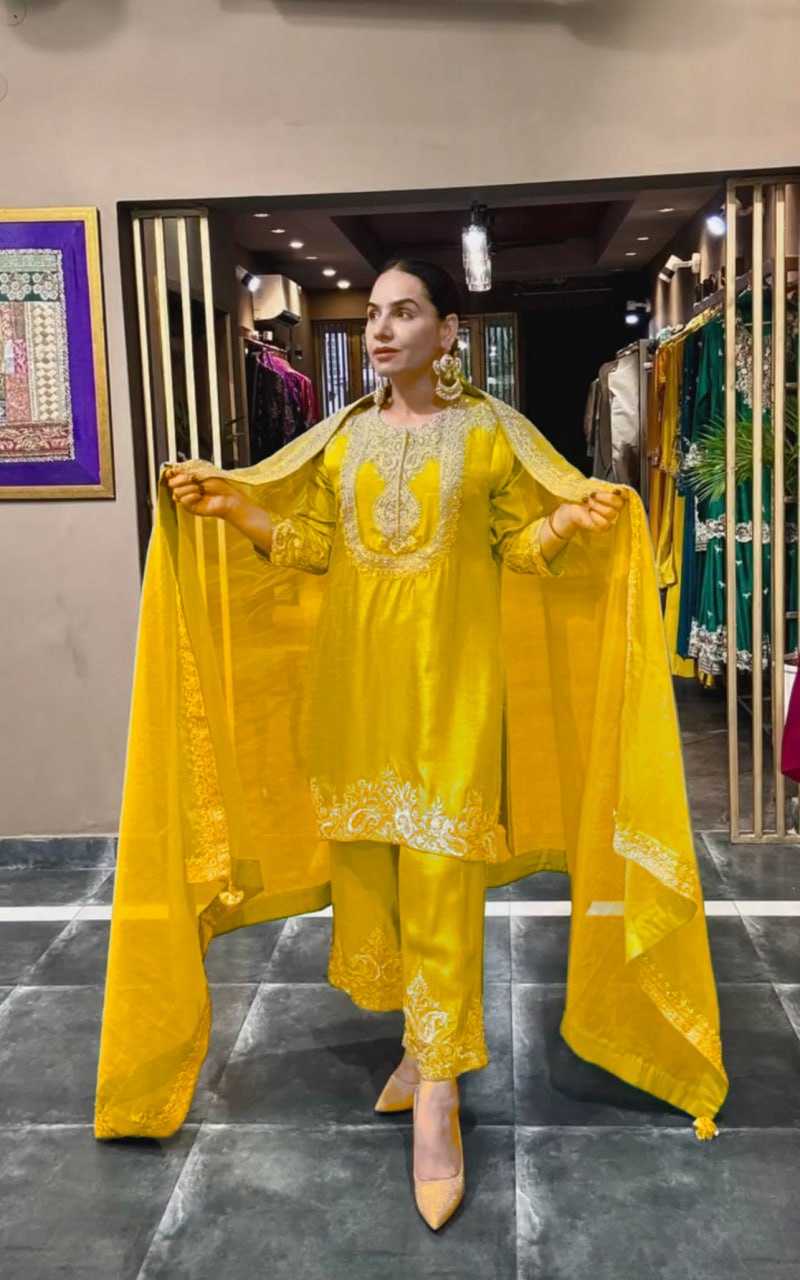 Ynf Chinon RIN232 75 Suits & Dresses Wedding Collections Festive Collections Wholesale Designer Suits Embroidered Suits Wedding Outfits Manufacturer