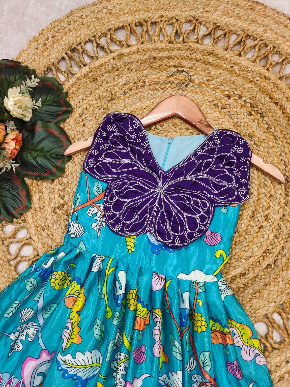 Ynf Chinon Silk KESH493 Spread Kids Wear Wholesale Kids Gown Kids Ethnic Gowns Manufacturer