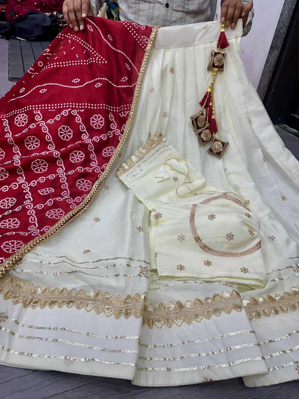 Ynf Chinon Silk KESH527 311 Lehengas Wholesale Designer Lehenga Traditional Lehenga Embroidered Lehenga Manufacturer