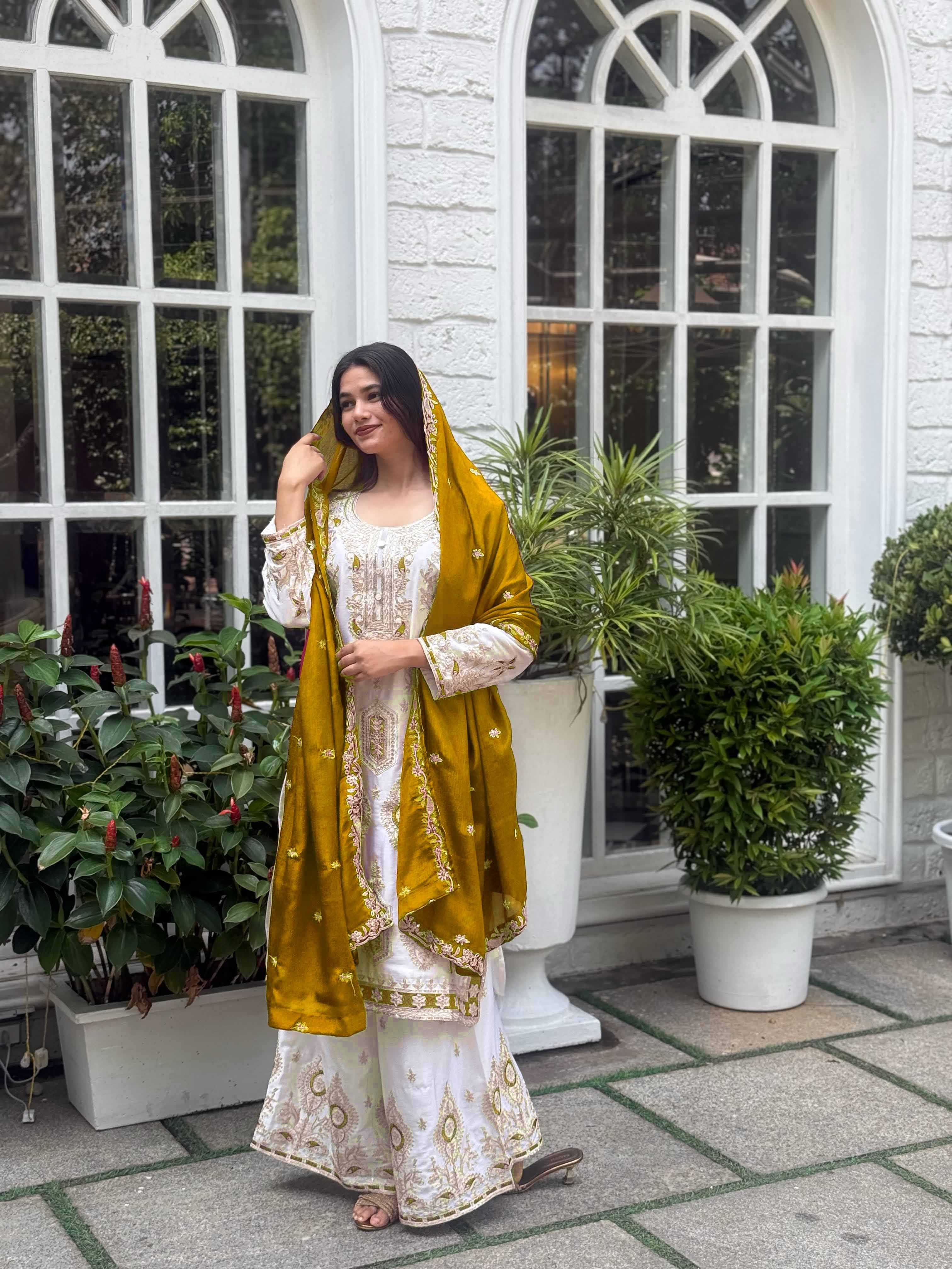 Ynf Chinon Silk RIN212 7040 Suits & Dresses Wholesale Ladies Suits Embroidery Suits Palazzo Suit Wedding guest dresses Manufacturer