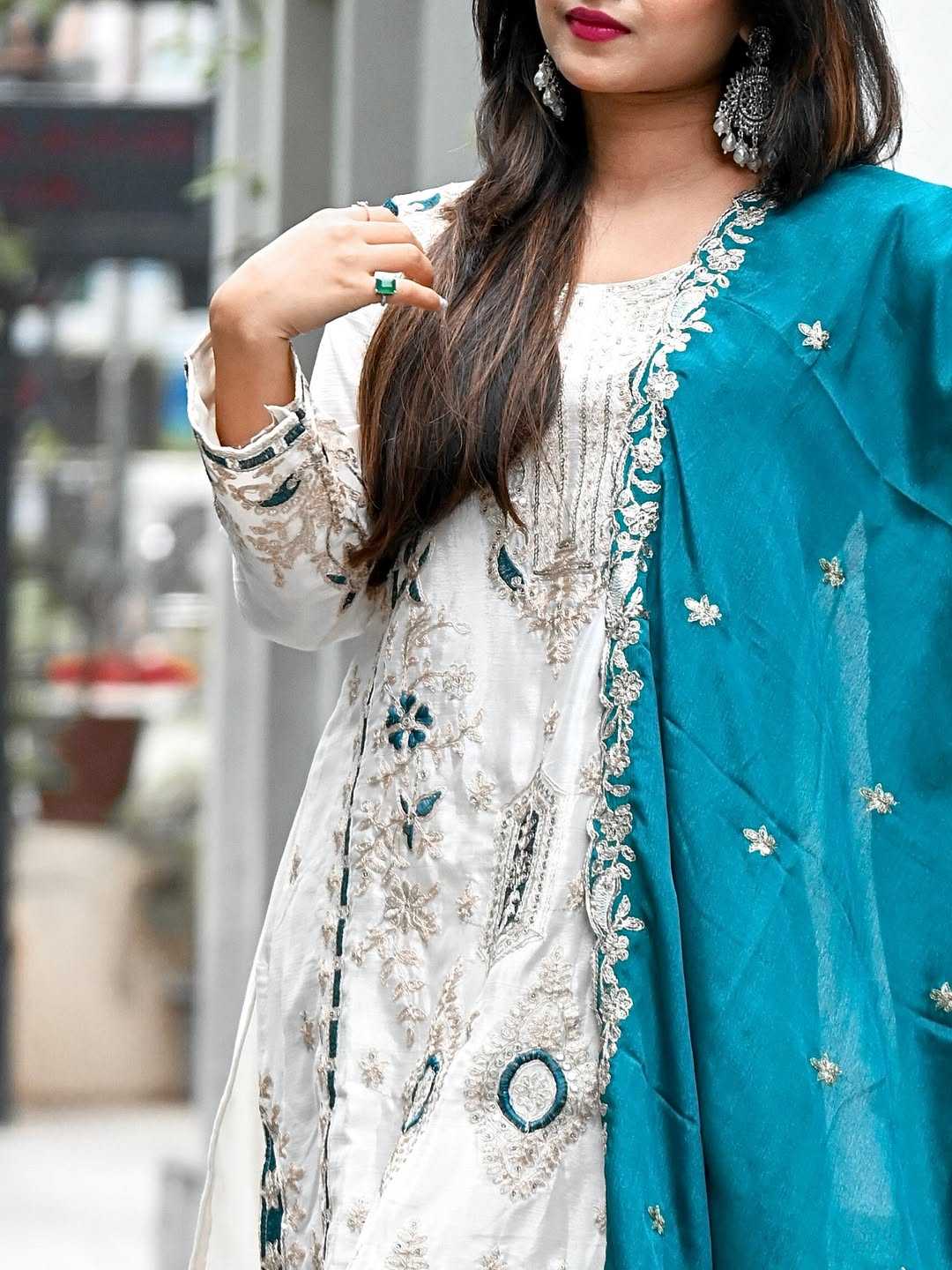 Ynf Chinon Silk RIN212 7040 Suits & Dresses Wholesale Ladies Suits Embroidery Suits Palazzo Suit Wedding guest dresses Manufacturer