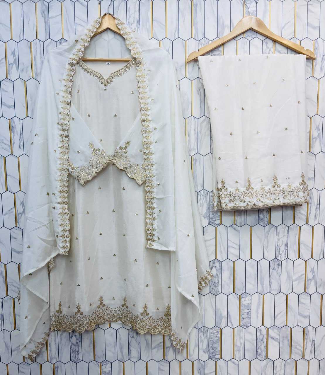 Ynf Chinon Silk RIN212 7064 Suits & Dresses Wedding Collections Festive Collections Wholesale Embroidery Suits Palazzo Suit Ladies Silk Suit Manufacturer