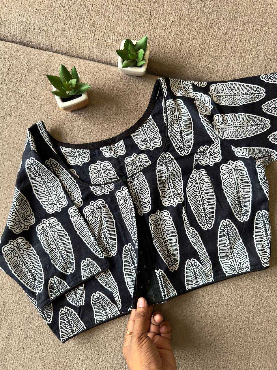 Ynf Cotton KESH437 Ajrakh-Black N White Readymade Blouses Festive Collections Wholesale Blouse Designer Blouse Onam Collections Manufacturer