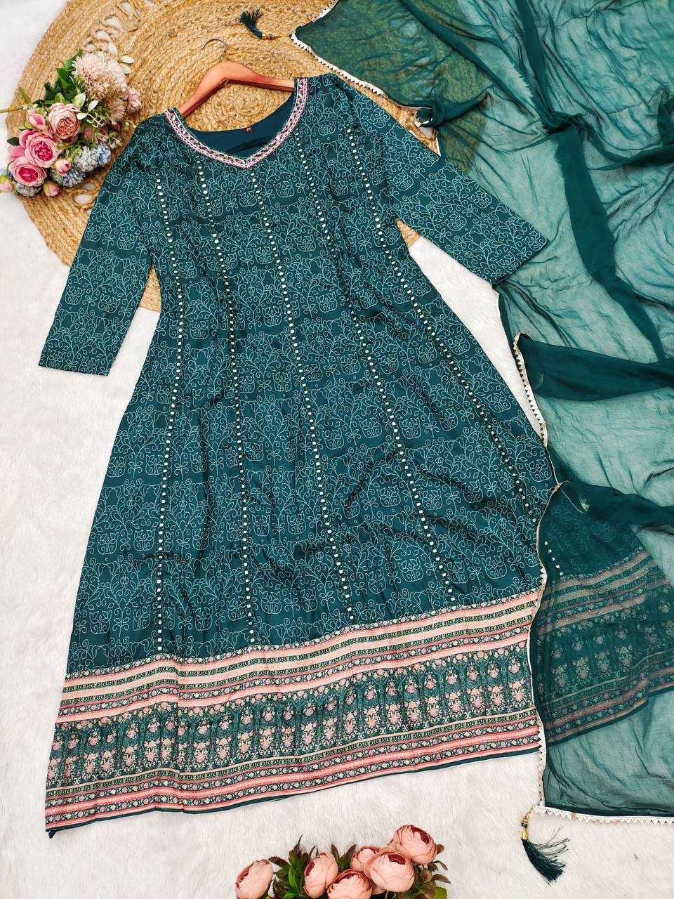 Ynf Cotton KESH501 masleen Gowns Wholesale Printed Gowns Fancy Gowns Embroidery Gowns Manufacturer