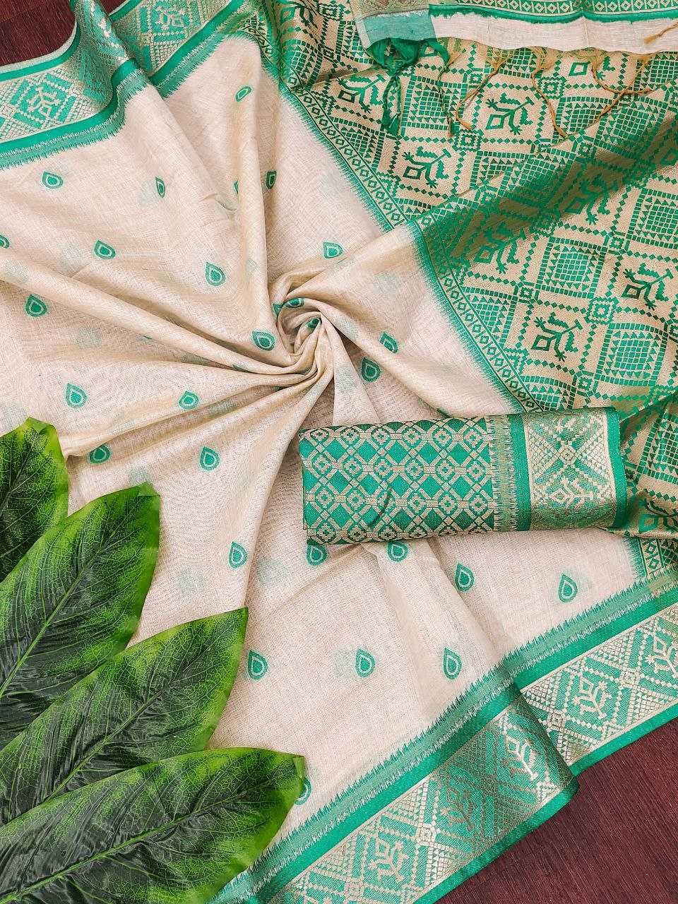 Ynf Cotton KESH532 aruniya cotton Sarees Wholesale Ready To Wear Sarees Party Wear Sarees Fancy Sarees Manufacturer