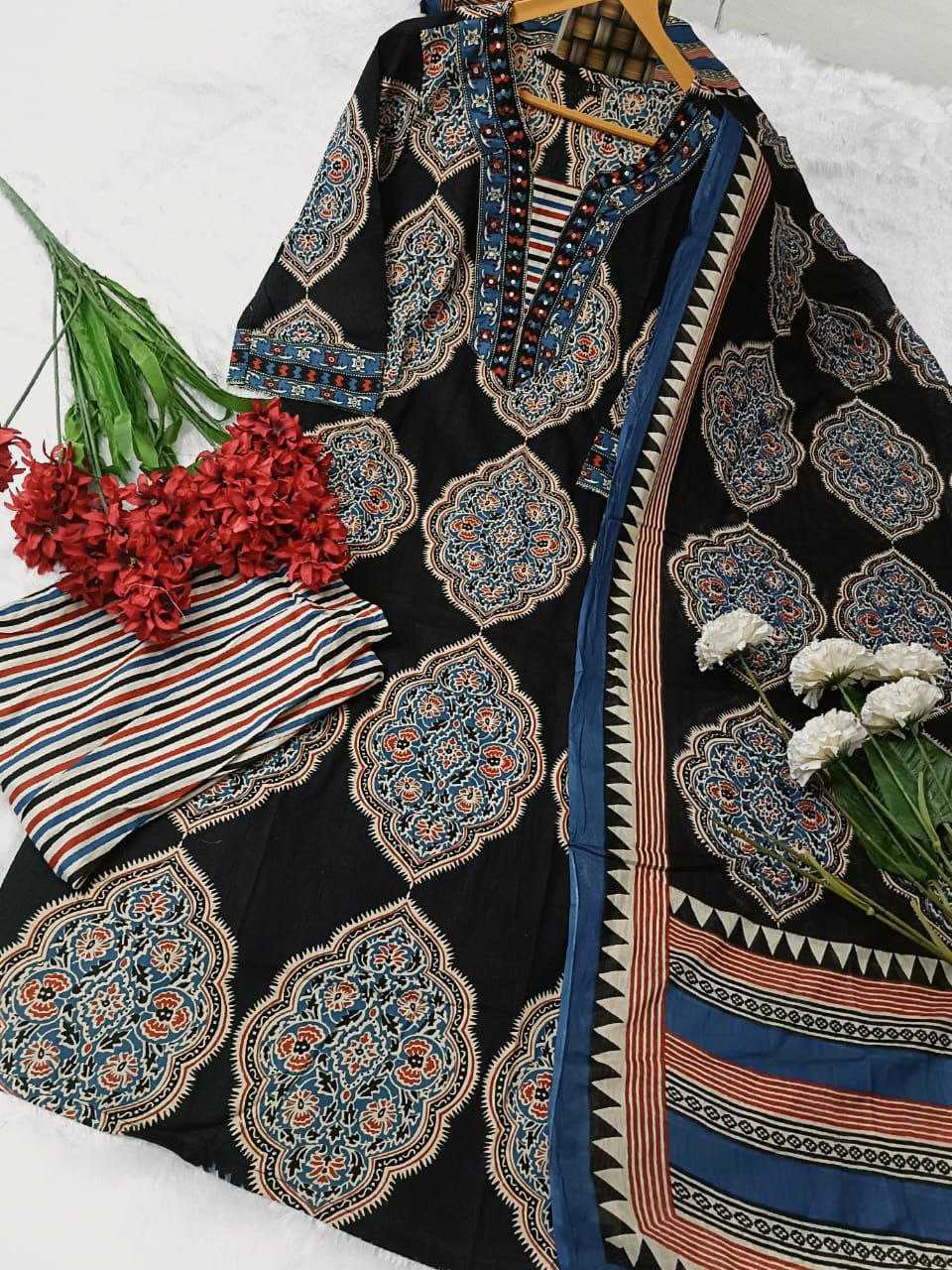 Ynf Cotton KESH536 1324 Suits & Dresses Wholesale Ladies Suits Printed Suits Cotton Suits Manufacturer