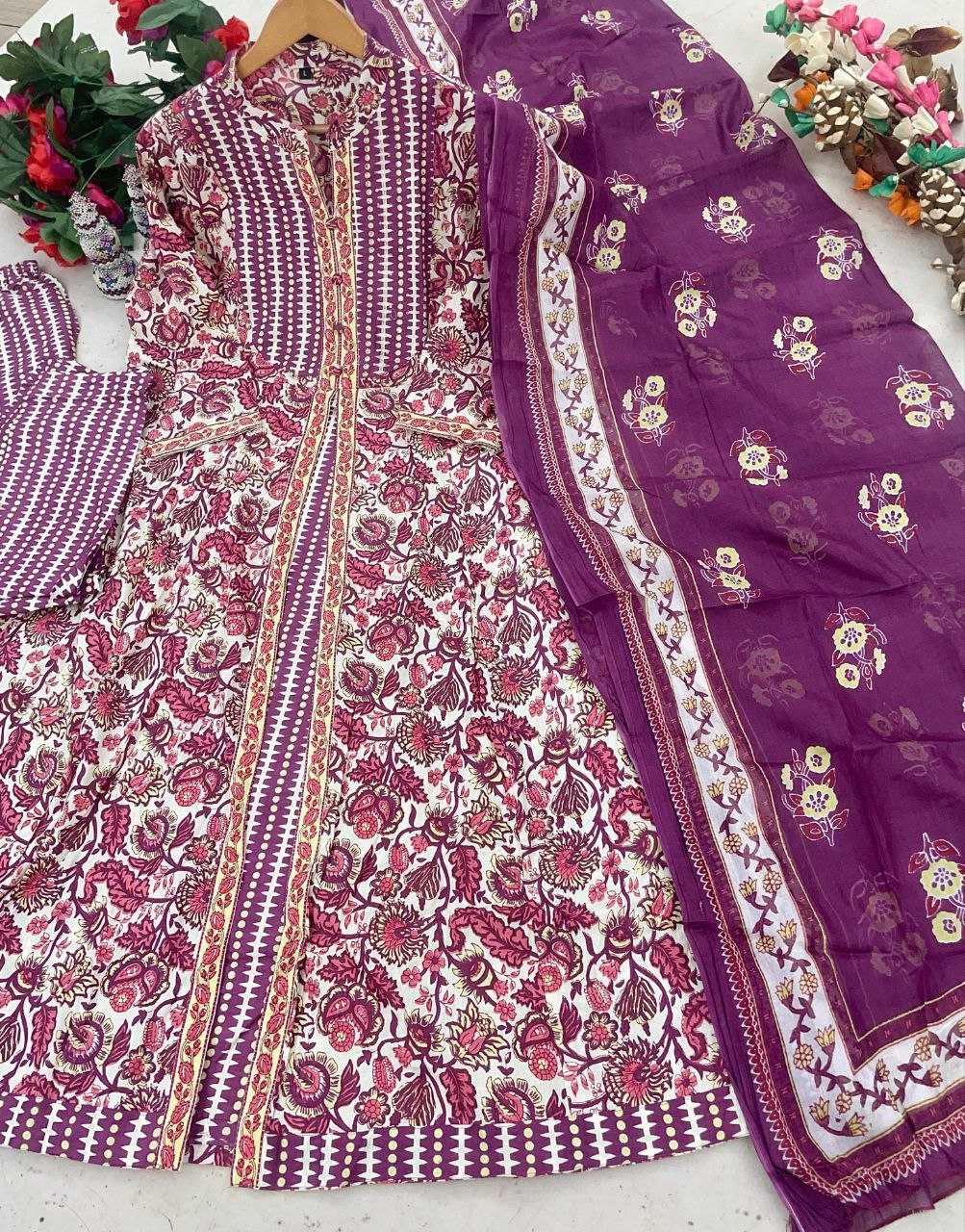 Ynf Cotton KESH536 Amazing Flair Kurti Wholesale Designer Kurtis Anarkali Kurtis Fancy Kurti Manufacturer