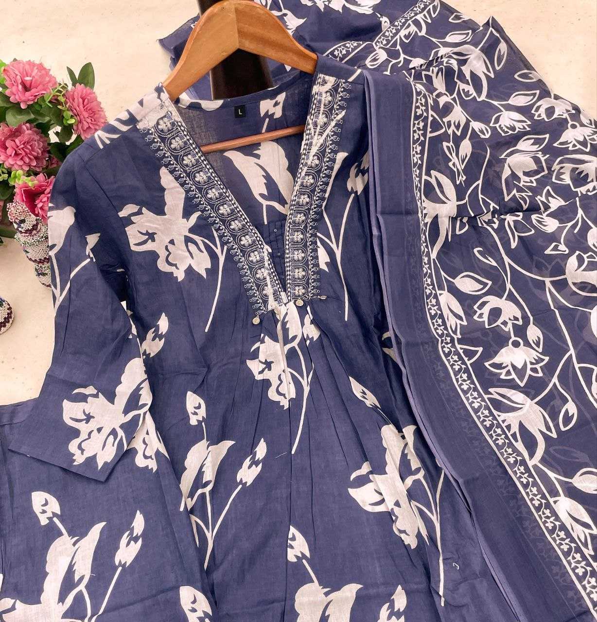 Ynf Cotton KESH536 LATEST Kurti Wholesale Festive Kurtis Anarkali Kurtis Fancy Kurti Manufacturer