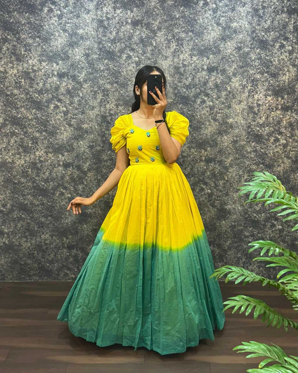 Ynf Cotton RIN102 112 Gowns Wholesale Fancy Gowns Long Gowns Work Gowns Manufacturer