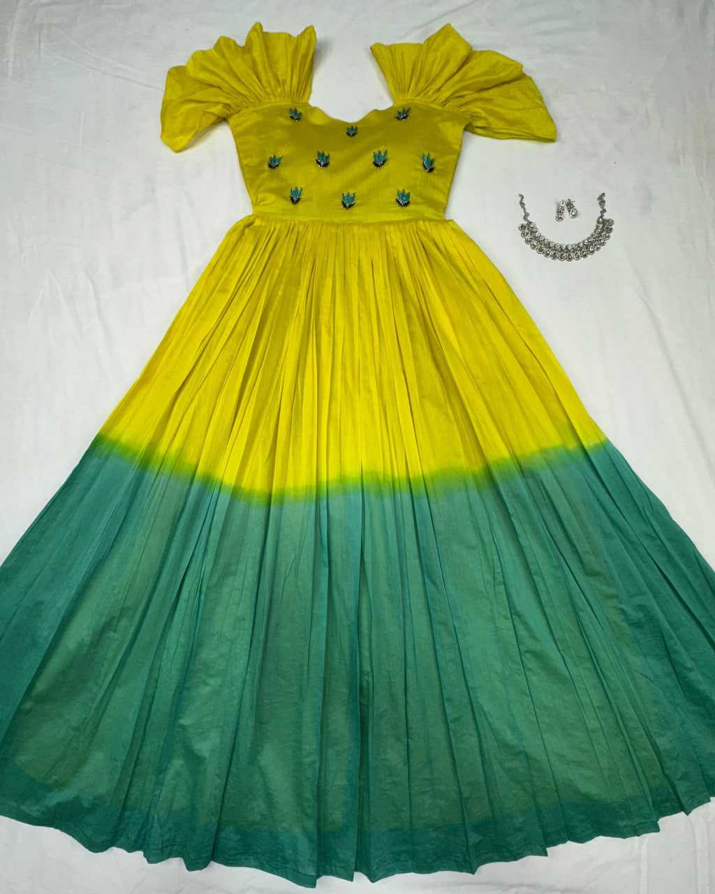 Ynf Cotton RIN102 112 Gowns Wholesale Fancy Gowns Long Gowns Work Gowns Manufacturer