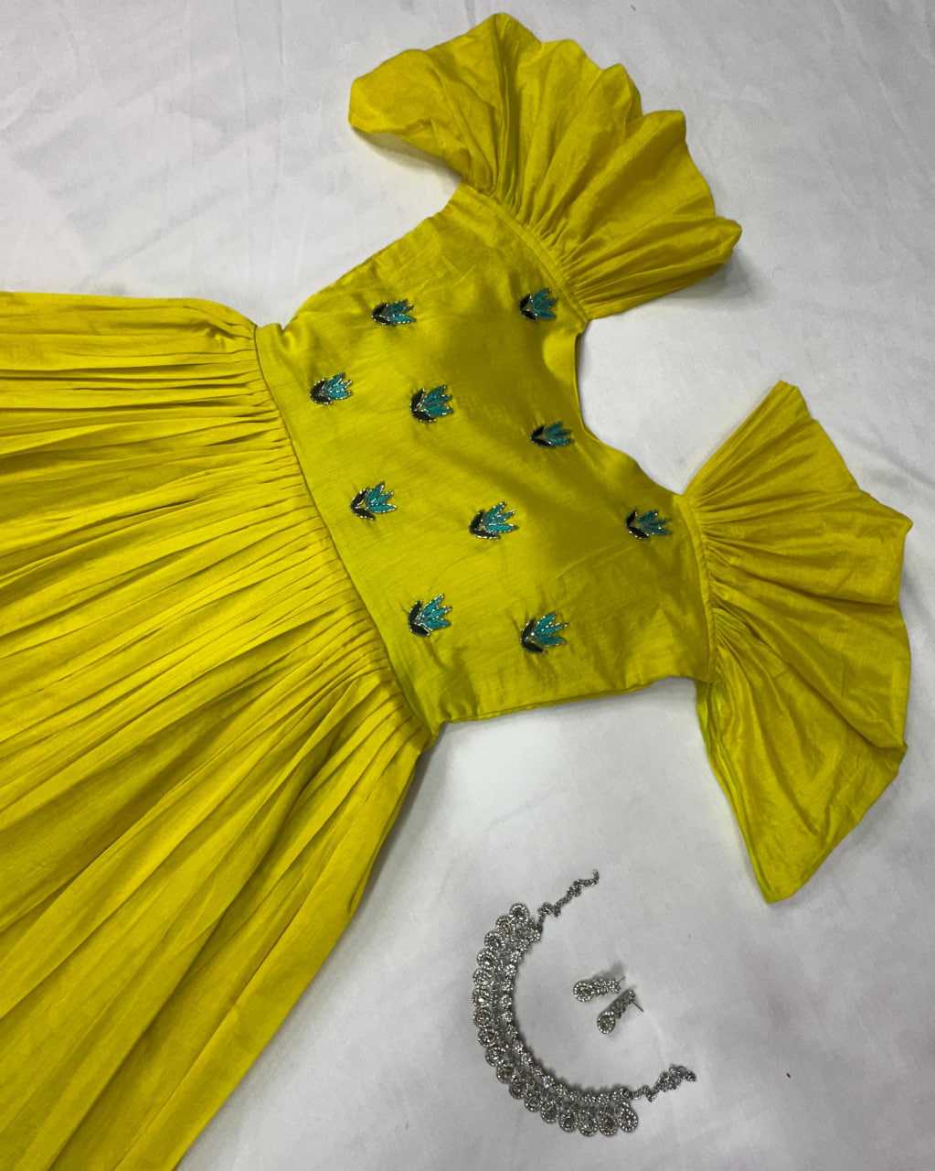 Ynf Cotton RIN102 112 Gowns Wholesale Fancy Gowns Long Gowns Work Gowns Manufacturer