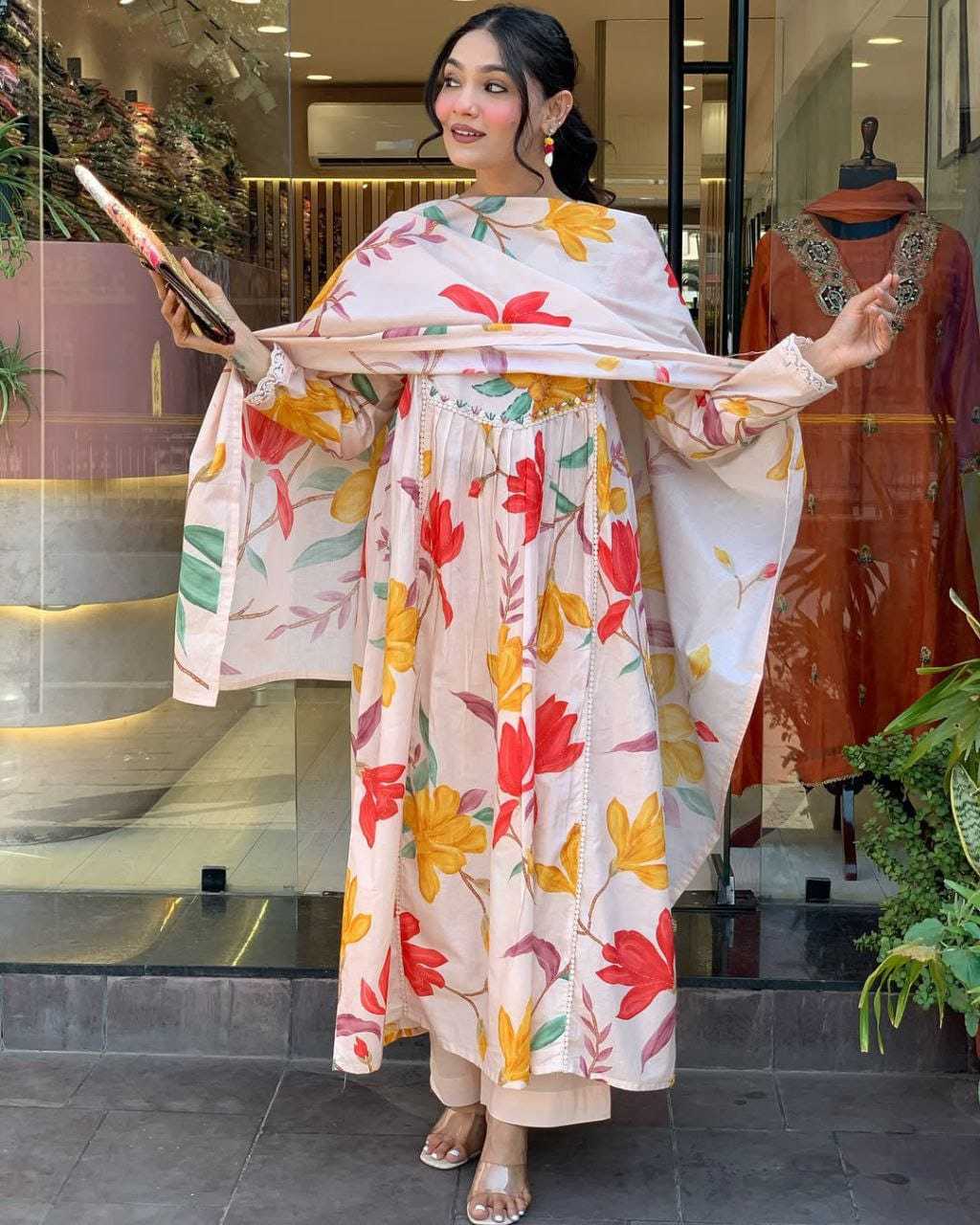 Ynf Cotton RIN222 BS-91 Gowns Festive Collections Wholesale Embroidery Gowns Designer Gowns Onam Collections Manufacturer