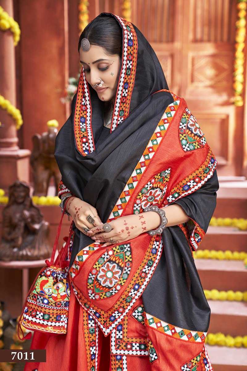 Ynf Cotton RIN227 7011 Festive Collections Wholesale Navratri Chaniya Choli Manufacturer