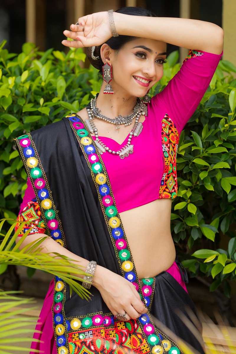 Ynf Cotton RIN227 7070 Festive Collections Wholesale Navratri Chaniya Choli Manufacturer