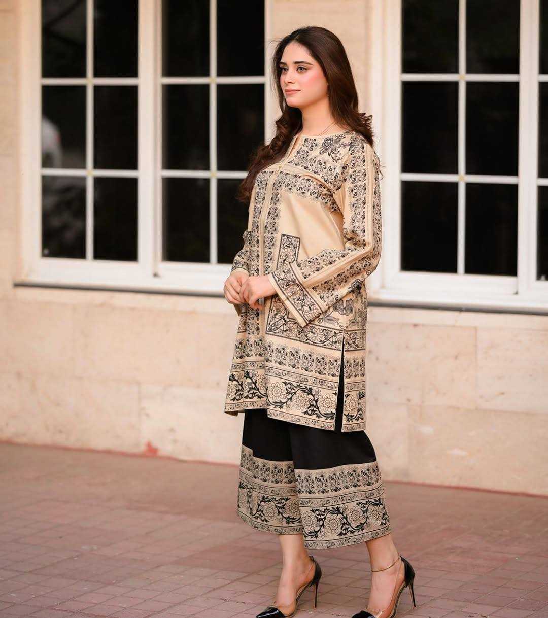 Ynf Crepe KESH141 1123 Kurti Wholesale Printed Kurtis Kurtis With Bottom Embroidered Kurtis Manufacturer