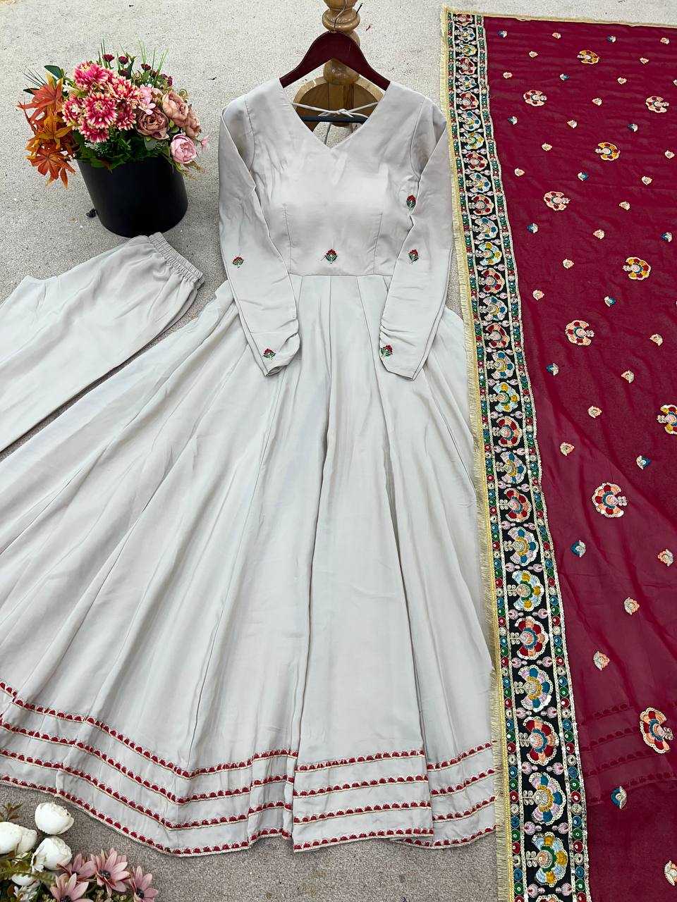 Ynf Crepe KESH499 021 Gowns Wholesale Fancy Gowns Anarkali Gown Long Gowns Manufacturer