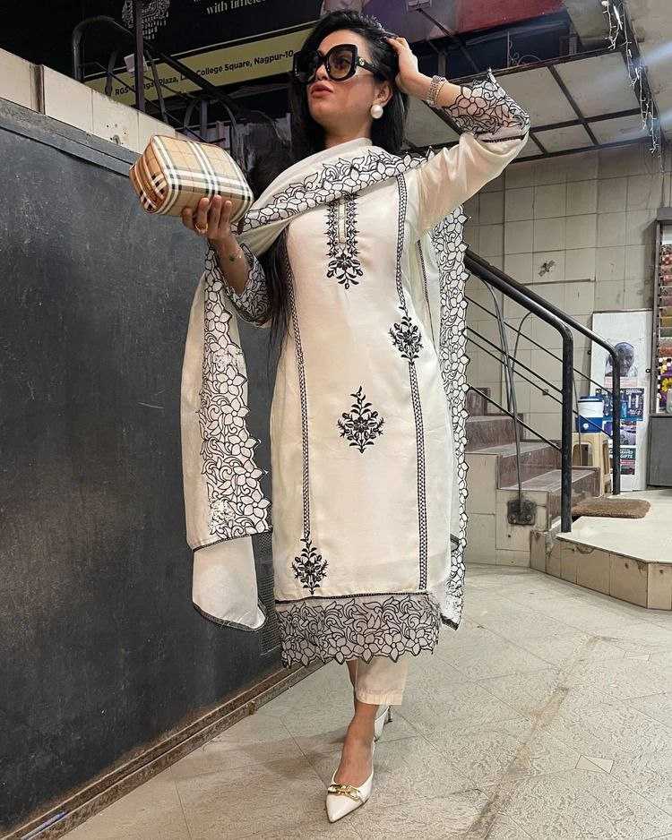 Ynf Crepe KESH552 74 Suits & Dresses Wholesale Ladies Suits Printed Suits Embroidery Suits Manufacturer