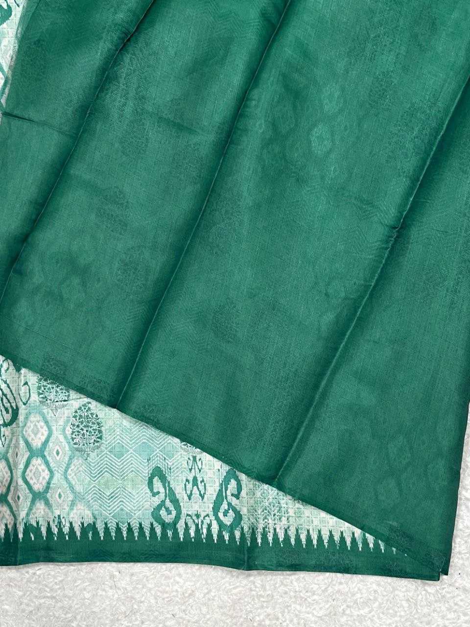 Ynf Crepe Silk KESH505 MAHIMA TREE Sarees Wedding Collections Festive Collections Wholesale Printed Sarees Silk Sarees Sarees With Blouse Manufacturer