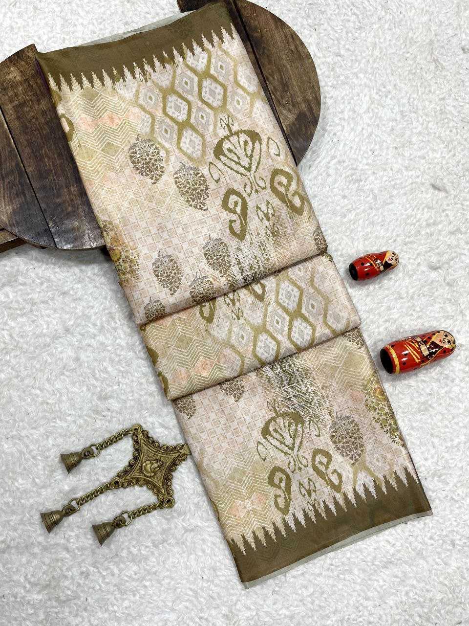 Ynf Crepe Silk KESH505 MAHIMA TREE Sarees Wedding Collections Festive Collections Wholesale Printed Sarees Silk Sarees Sarees With Blouse Manufacturer